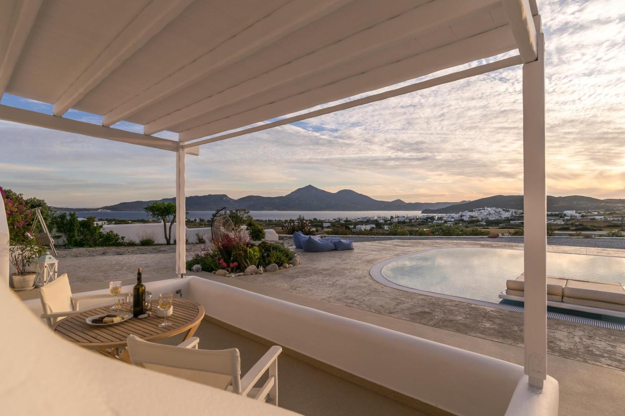 Blu Suites And Studios Adamantas  Exterior foto